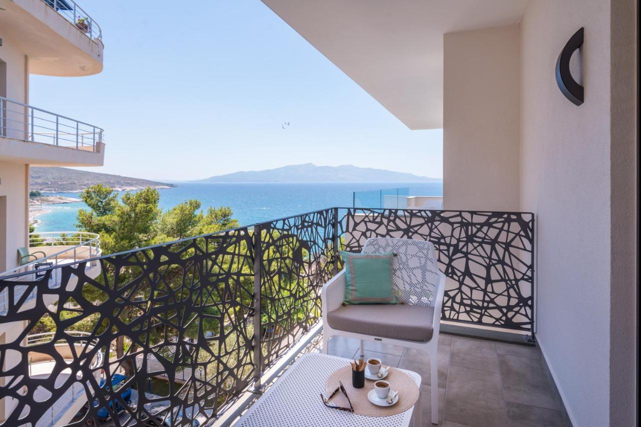 Hotel Glow Boutique & 4*