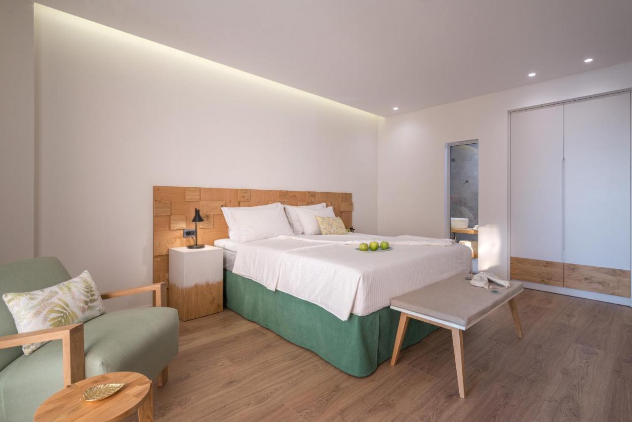Glow Boutique & 4* Sarandë